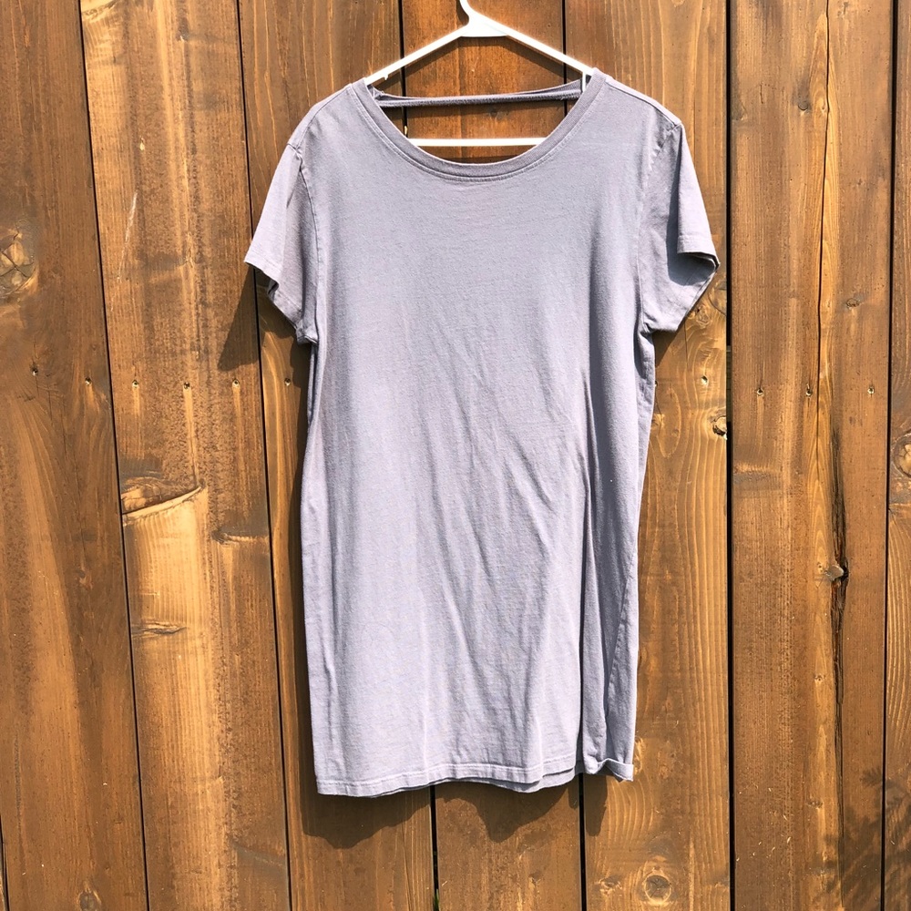 GREY T-SHIRT DRESS